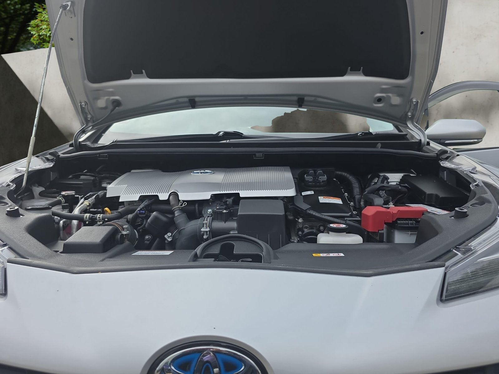 TOYOTA PRIUS - Image 7