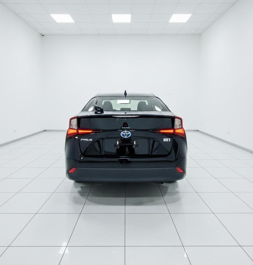 TOYOTA PRIUS - Image 4