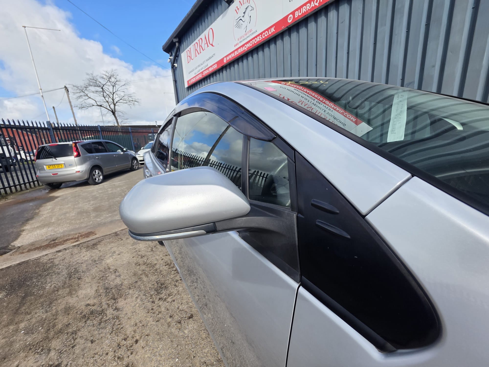 TOYOTA PRIUS - Image 4