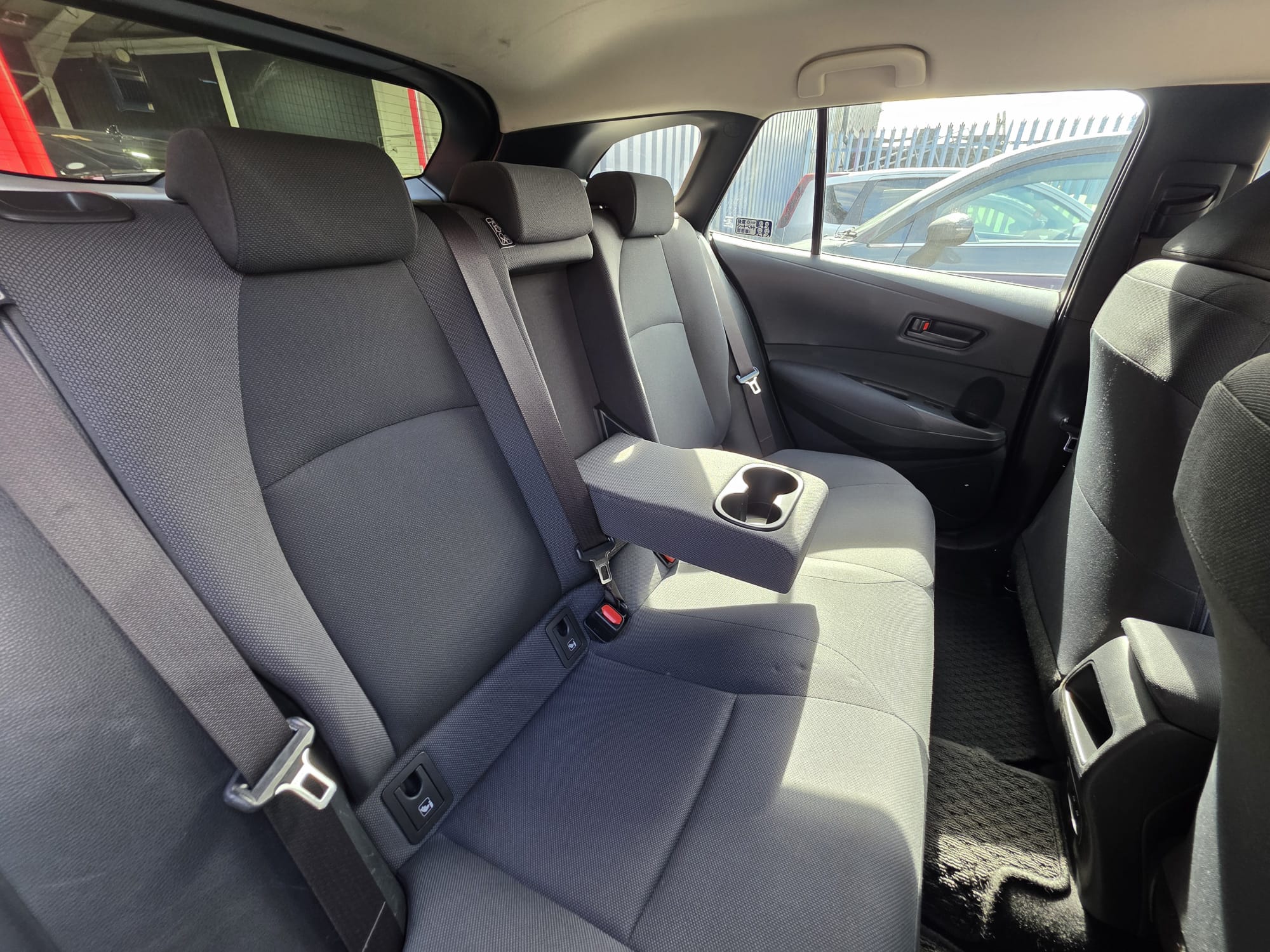 Toyota Corolla - Image 8