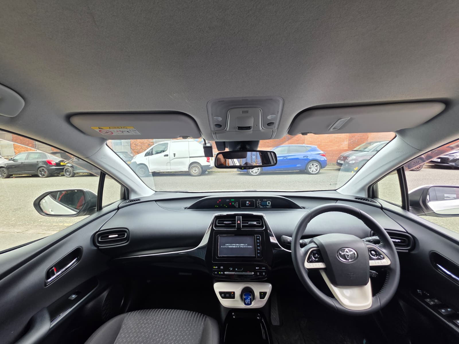 Toyota Prius - Image 7