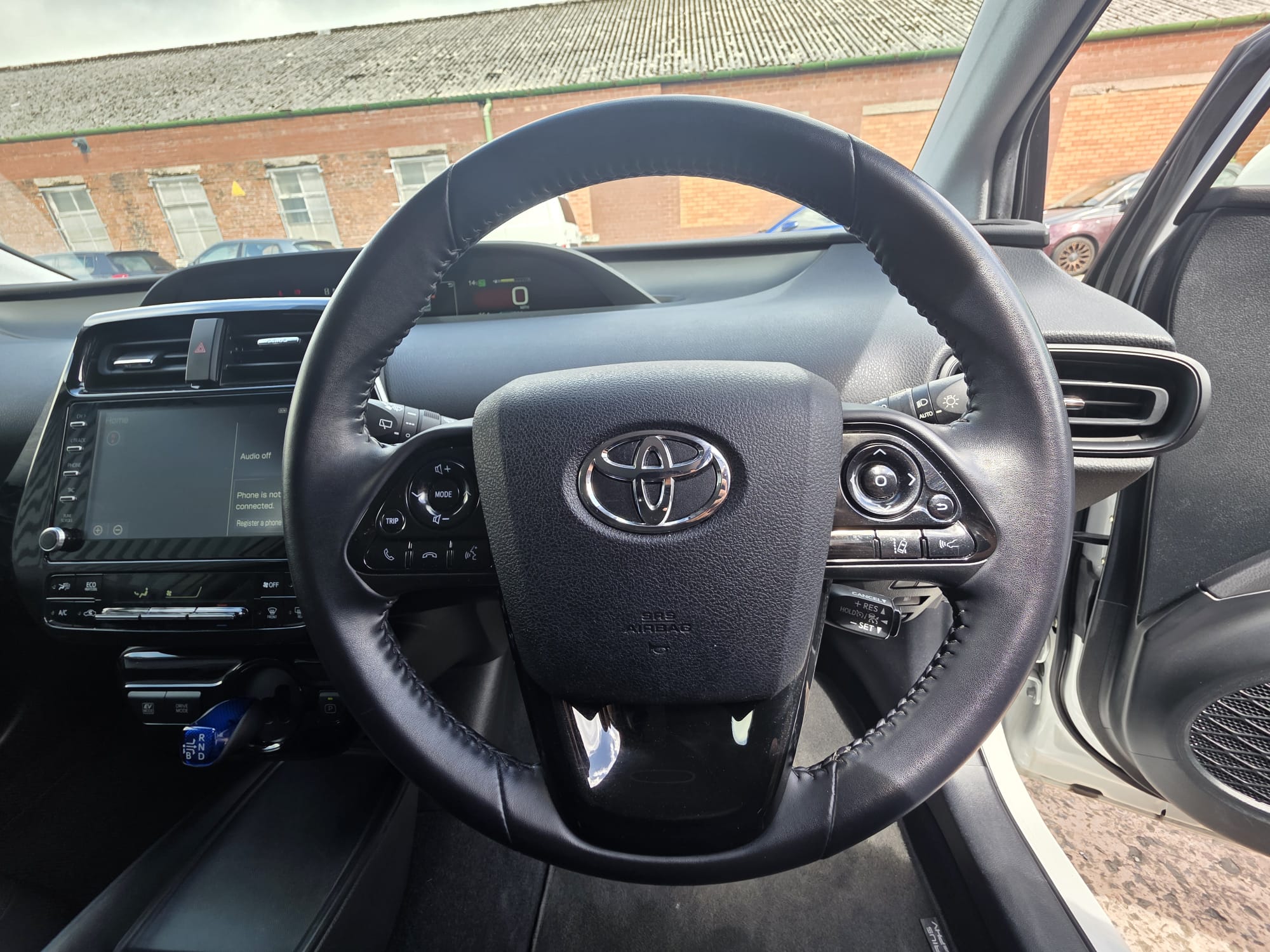 Toyota Prius - Image 7