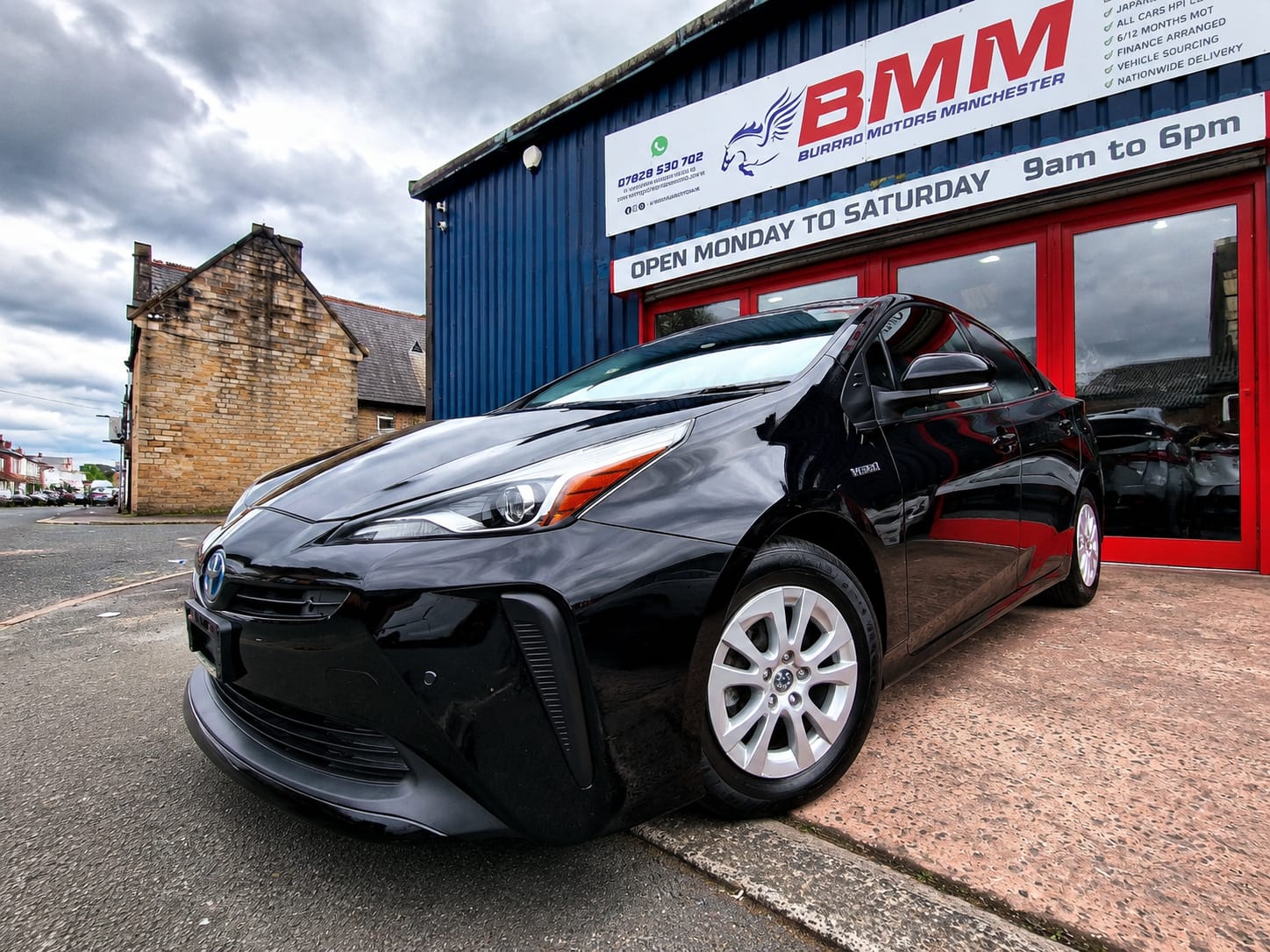 Toyota Prius - Image 4