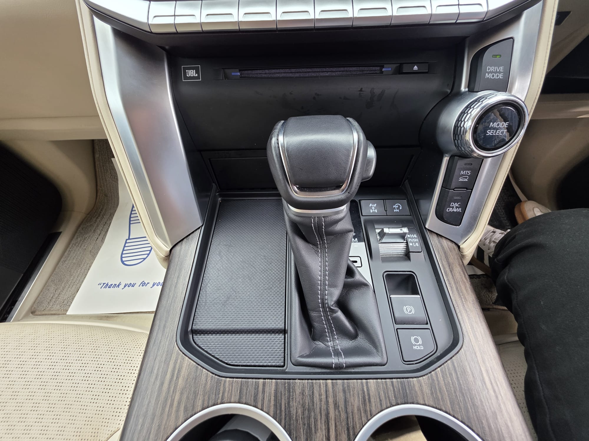 Toyota Land Cruiser 3.5 ZX - Image 6