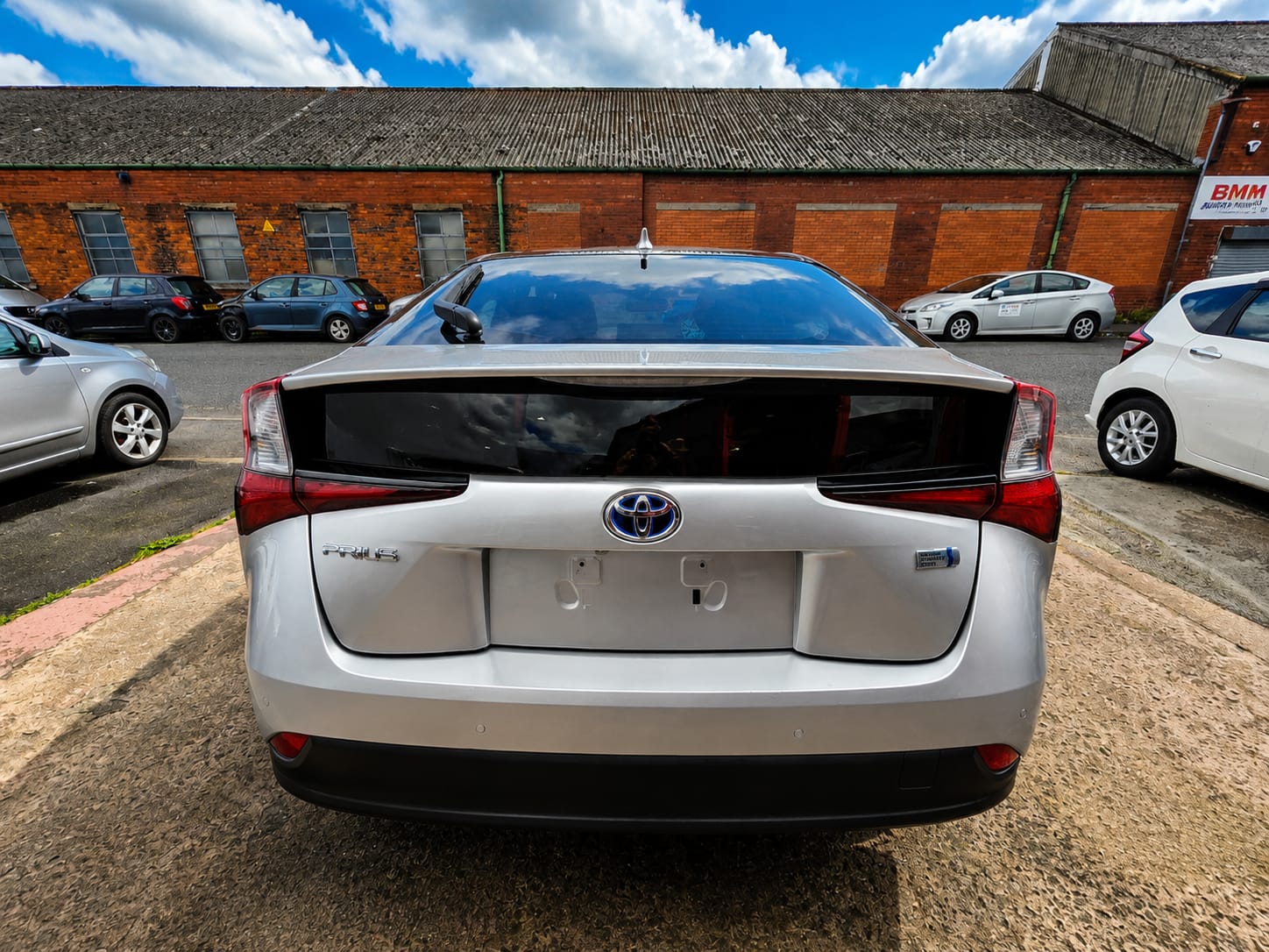 Toyota Prius - Image 5