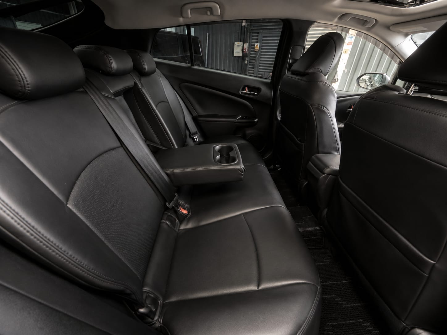 TOYOTA PRIUS  - Image 9