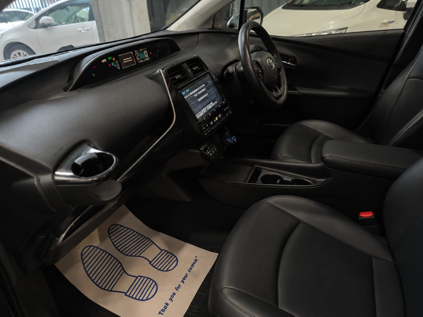 TOYOTA PRIUS  - Image 10