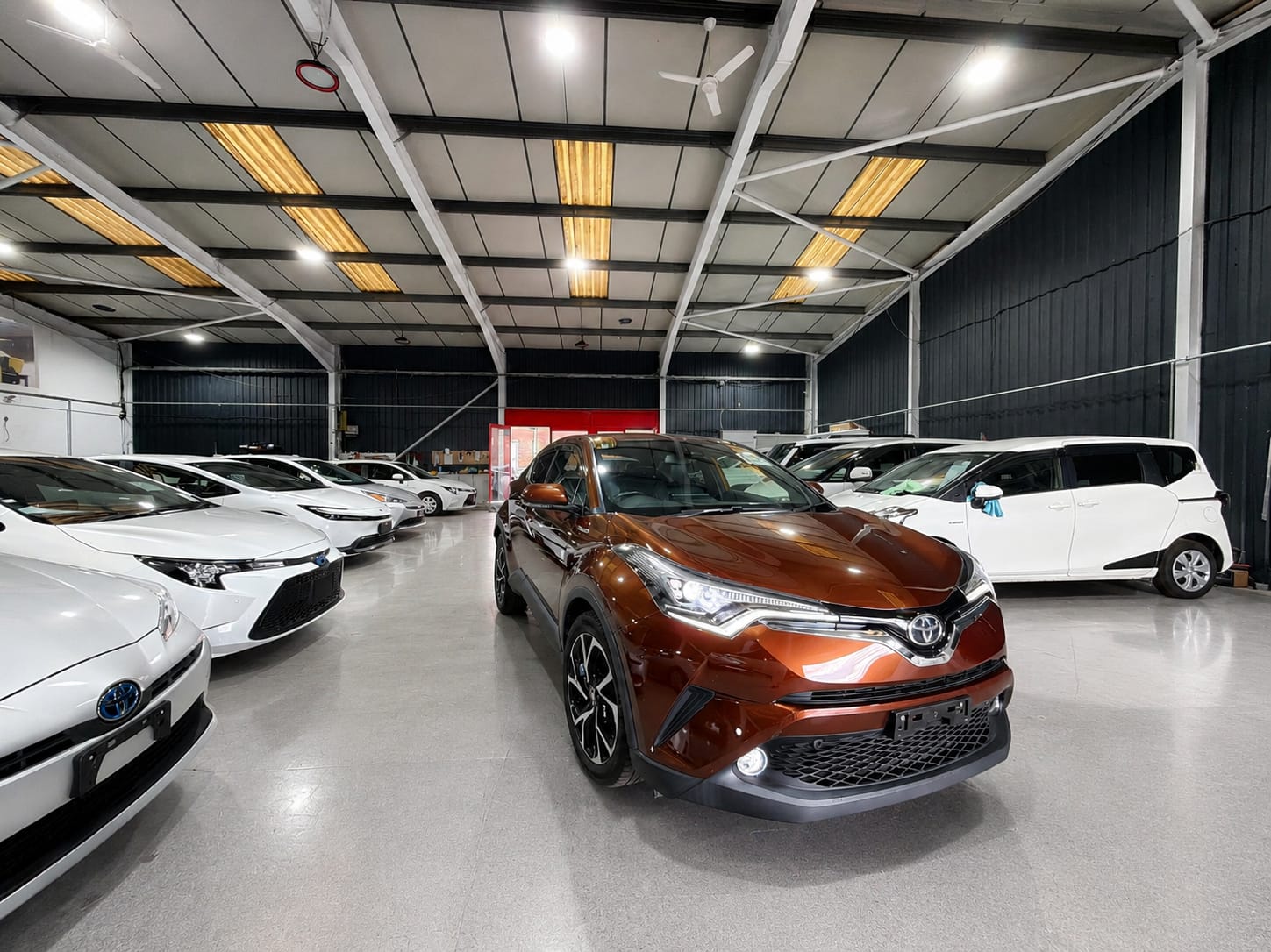 TOYOTA C-HR